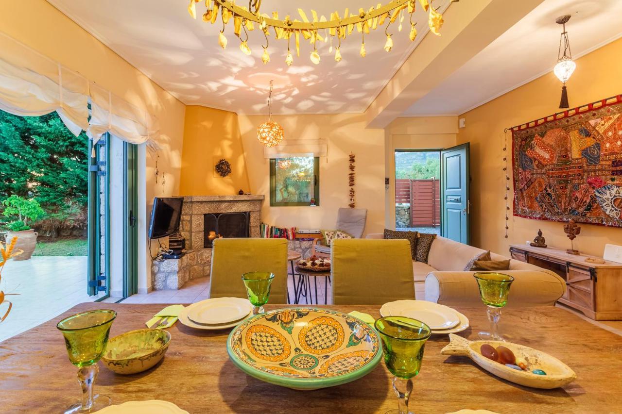 Lavender Garden Retreat - Secluded Seaside Getaway Apartment Kotronion  Екстериор снимка