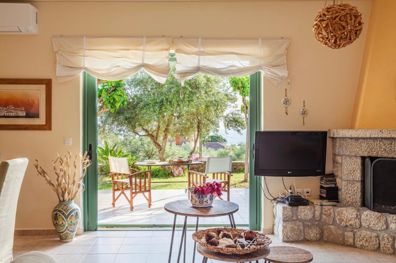 Lavender Garden Retreat - Secluded Seaside Getaway Apartment Kotronion  Екстериор снимка